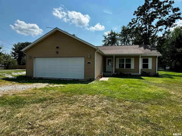 811 W Washington St, Macomb, IL 61455