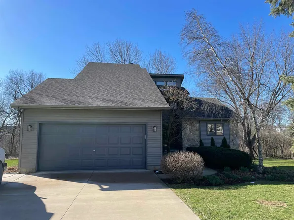 709 Reid Dr, Mount Horeb, WI 53572