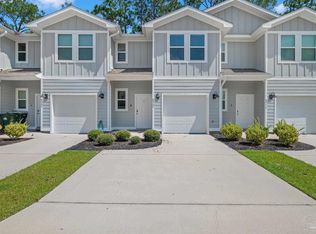 8920 Brigade Trl, Pensacola, FL 32534