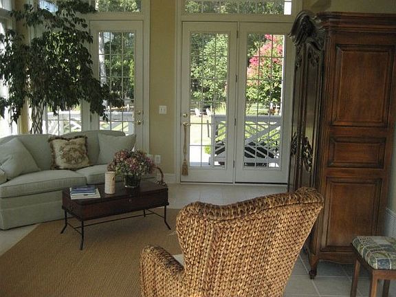 5th image of 6475 Trillium House Ln