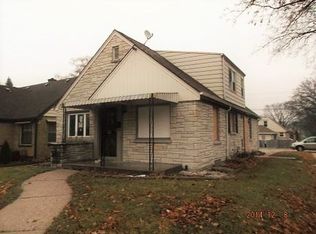 4900 N 67th St, Milwaukee, WI 53218