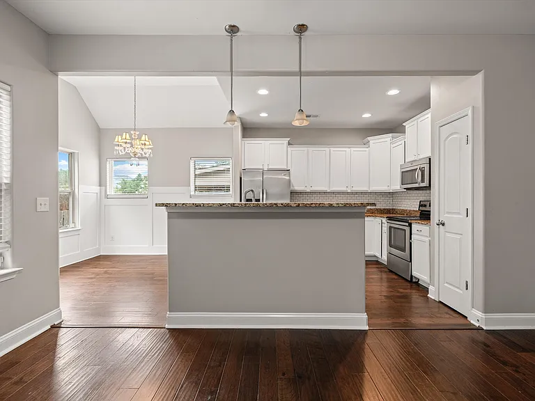 1102 Achiever Cir — Photo 15