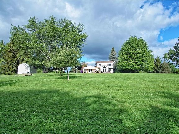 3rd image of 13625 Clover Lake Dr