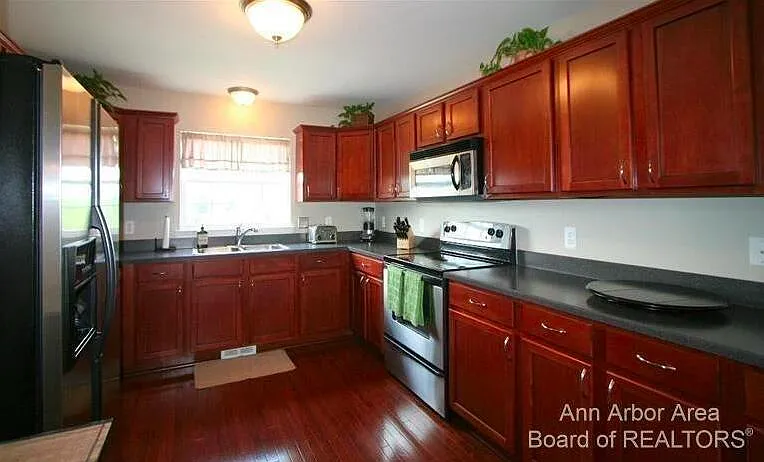 3012 Orinoco Ln — Photo 3