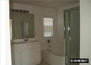 3rd image of 18444 Hillview Ln