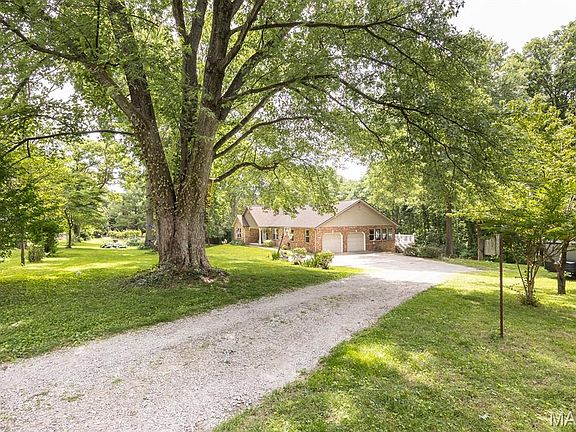 2nd image of 3104 Wild Flower Ln