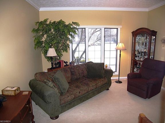 4th image of 6990 Silkwood Ln