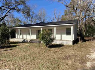 102 W Banyan St, Bay Minette, AL 36507