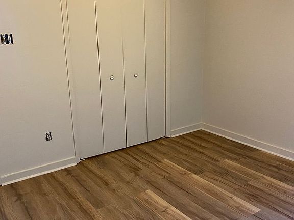 3rd image of 135 Georgianna St #3