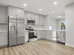 6120 W Mauna Loa Ln, Glendale, AZ 85306