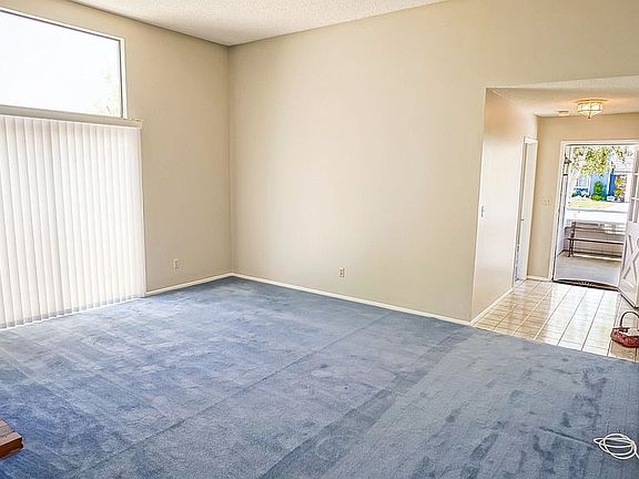 3rd image of 26040 Moreno Dr
