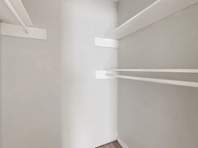 Magnolia Flats — Photo 18