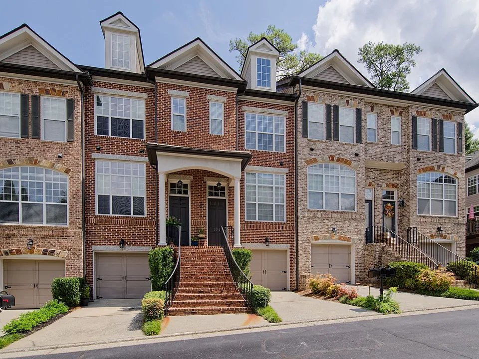 2665 Rivers Edge Dr NE