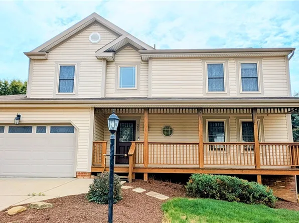 200 Jaclyn Dr, Cranberry Township, PA 16066