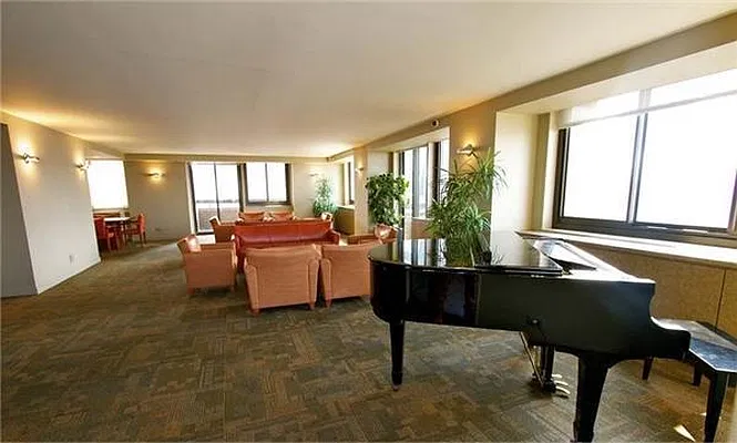 Sold by RELO REDAC INC. | media 3
