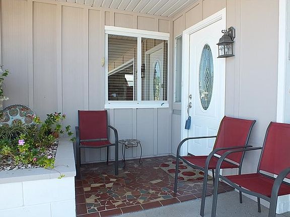 2nd image of 720 Torrey Pines Ave