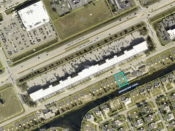 1224 SW 4th St, Cape Coral, FL 33991