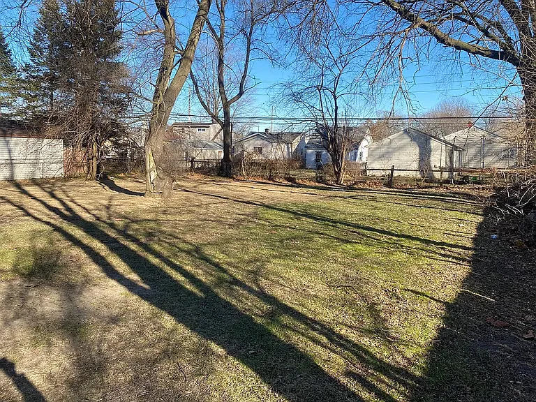 5845 Michael St — Photo 12