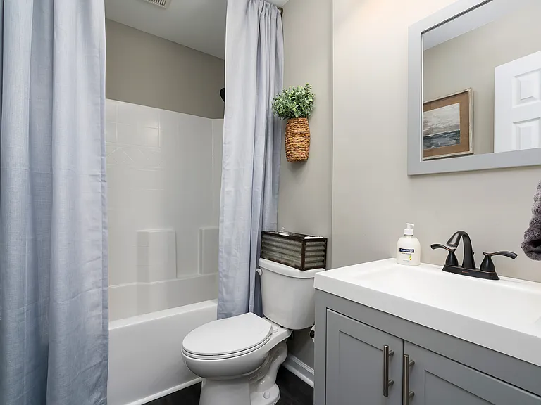 8031 Rockhampton Cir — Photo 8