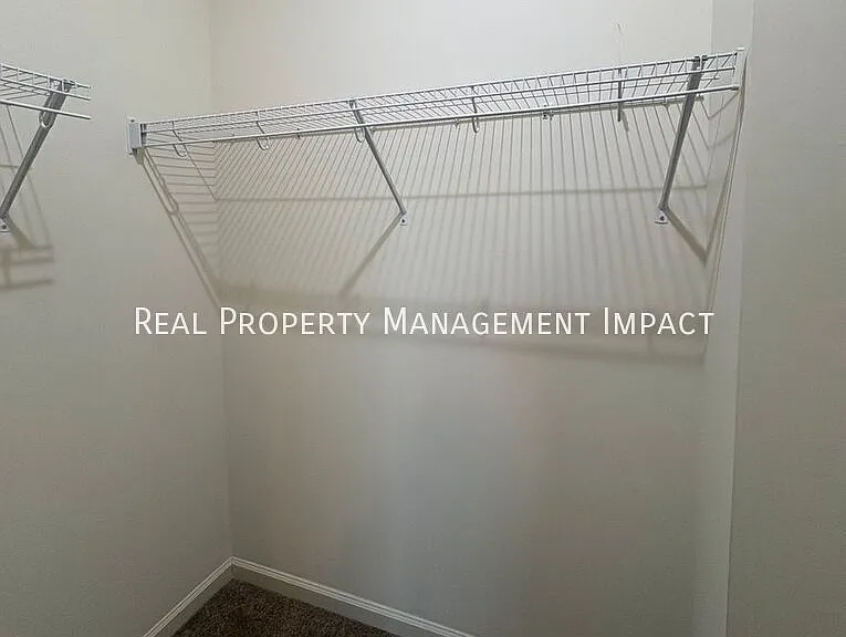 214 Churment Ct — Photo 36