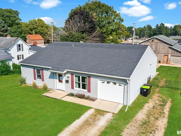 314 N 5th St, Chillicothe, IL 61523