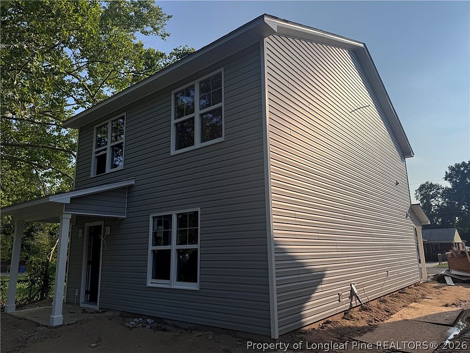2nd image of 413 Jefferson Dr