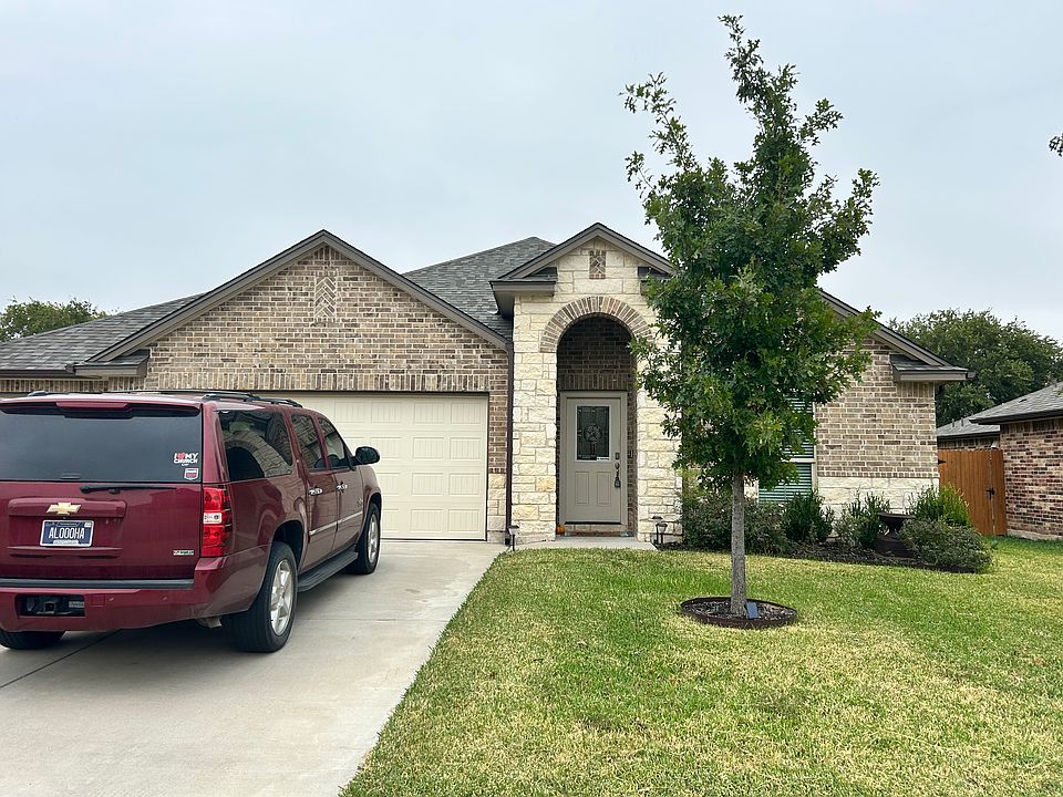 1st image of 1143 Lilac Ledge Dr