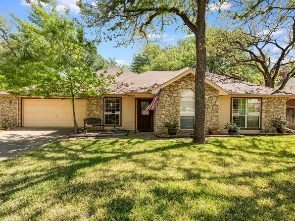 4112 Mojave Dr, Granbury, TX 76049