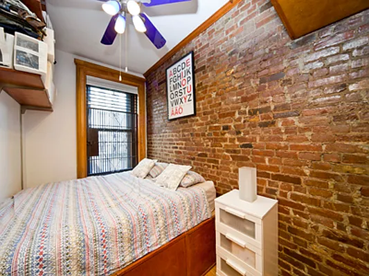 Sold by Isen & Company : Real Estate Advisors | media 4