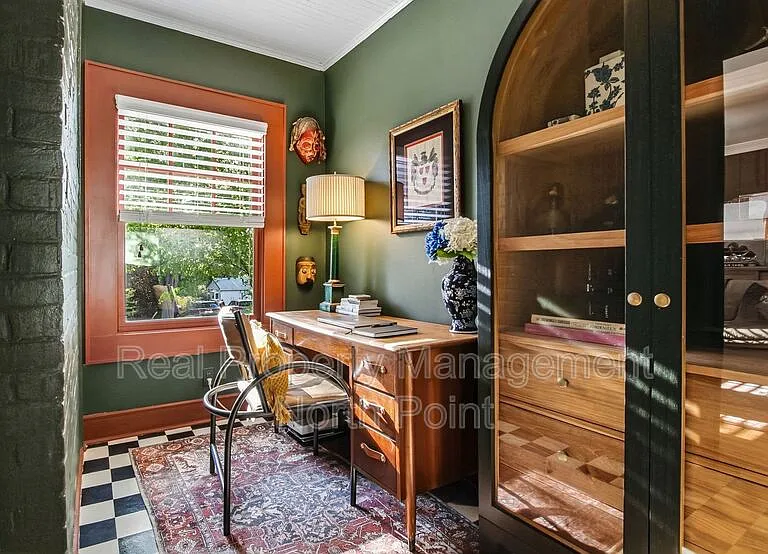 1189 Atlantic Dr NW — Photo 8