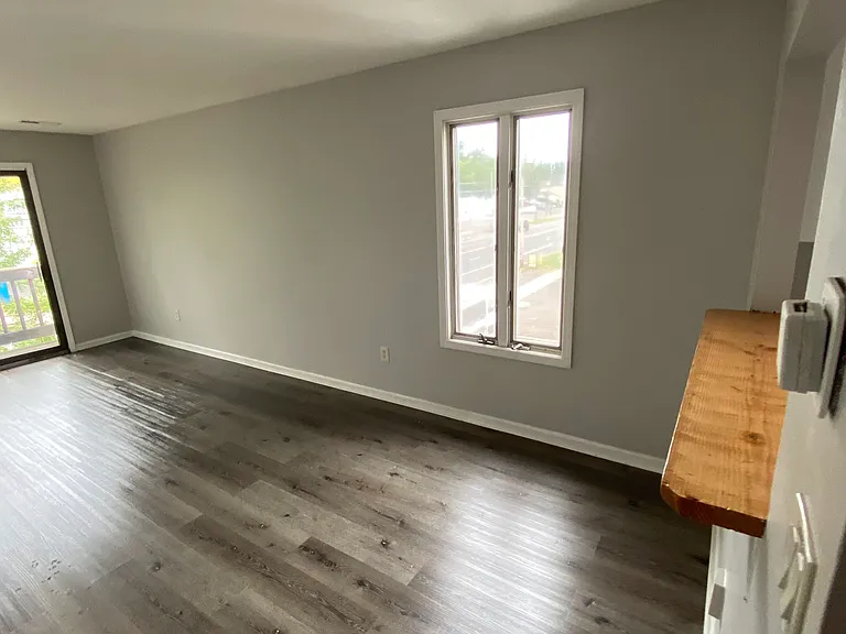 1535 Dixwell Ave #6 — Photo 5