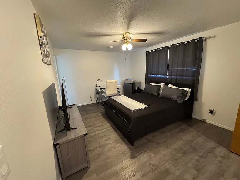 225 Kashmir Ct SE — Photo 23