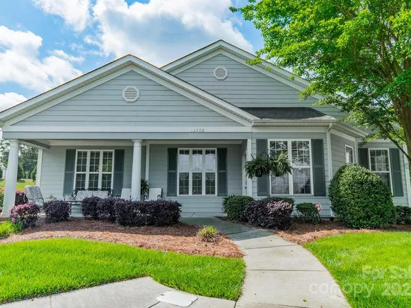 13360 Old Compton Ct, Pineville, NC 28134