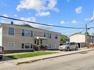 708 12th St W APT 1, Billings, MT 59102