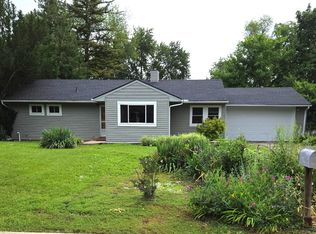 2569 Easy St, Ann Arbor, MI 48104