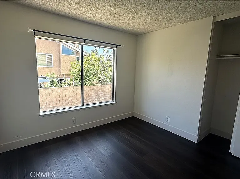 46 Christamon W — Photo 38