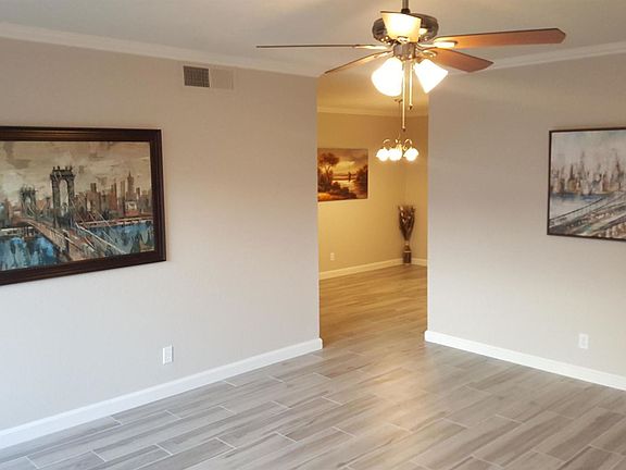 3rd image of 5118 W Pershing Ave