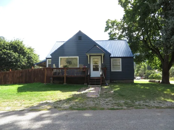 407 Riverside Ave W, Superior, MT 59872