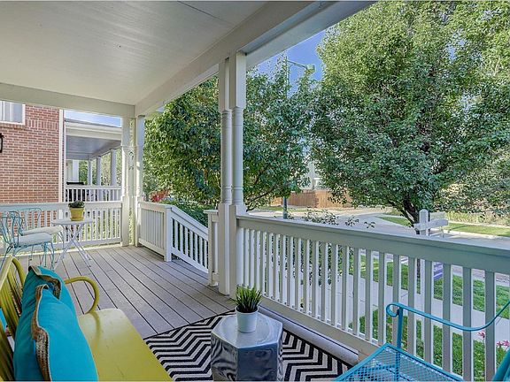 2nd image of 2734 Elmira St