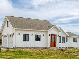 321 Willow Creek Dr., Wright, WY 82732