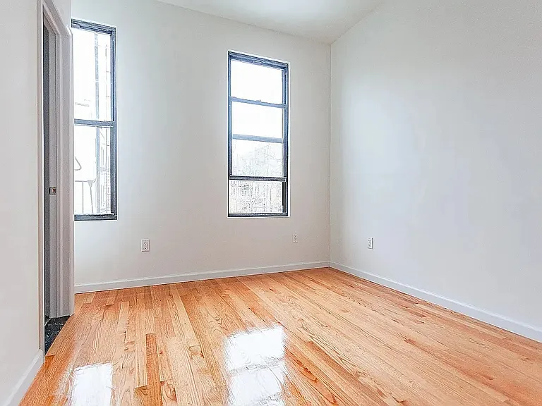 199 Knickerbocker Ave #2R — Photo 9