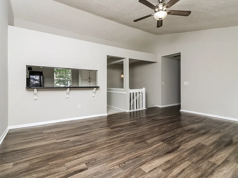 871 Highland Ter NE — Photo 13