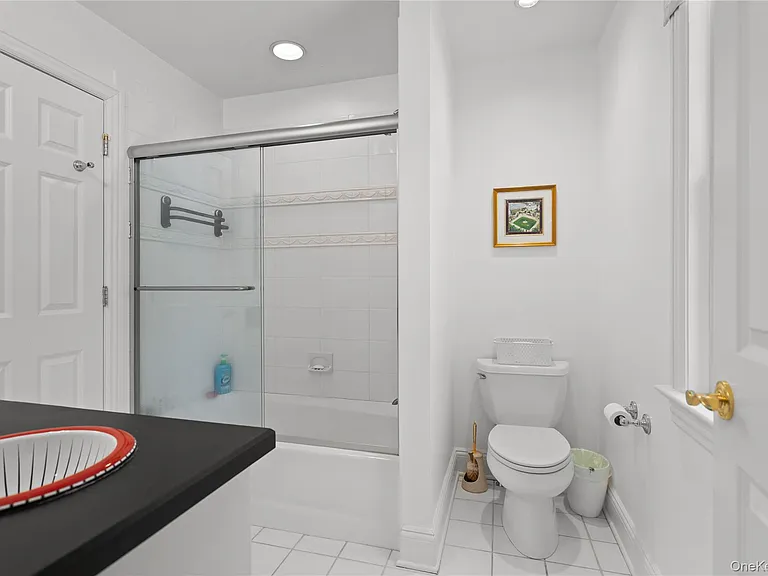 1 Augusta Ct — Photo 13