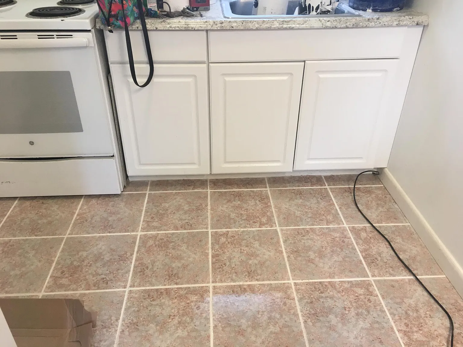 Studio, 290 sqft, $875 — Photo 2