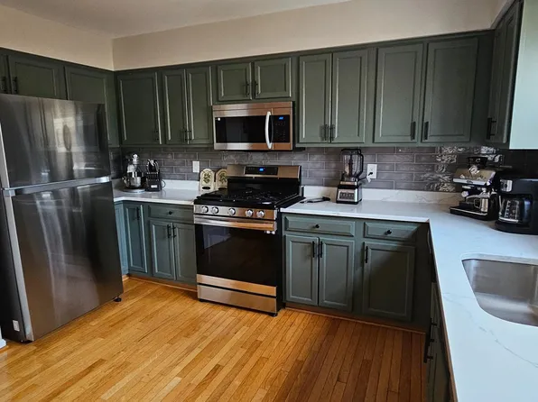 148 Hampshire Sq SW, Leesburg, VA 20175