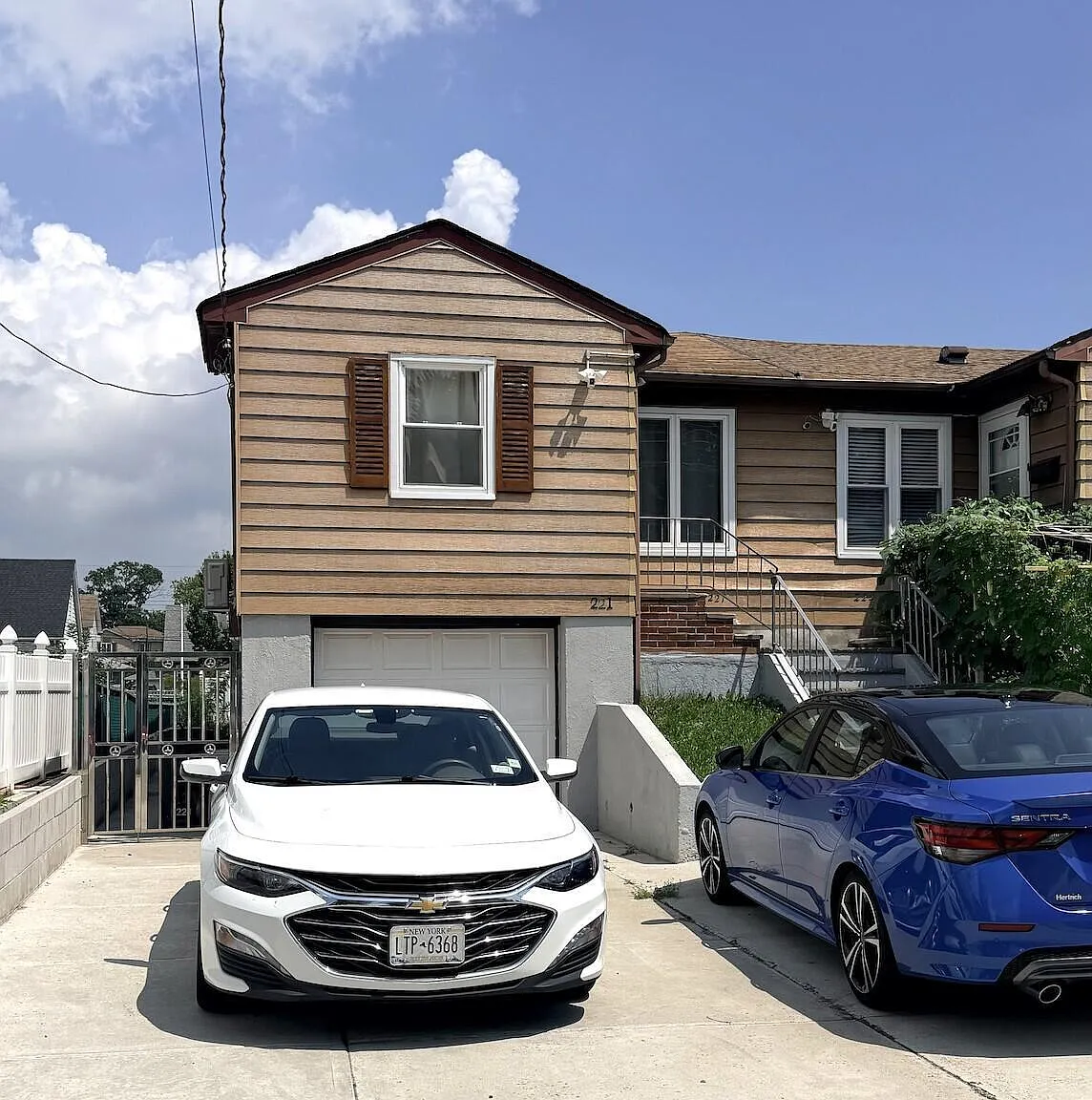 3 bed, 3.0 bath, 1200 sqft, $3,500 — Photo 1