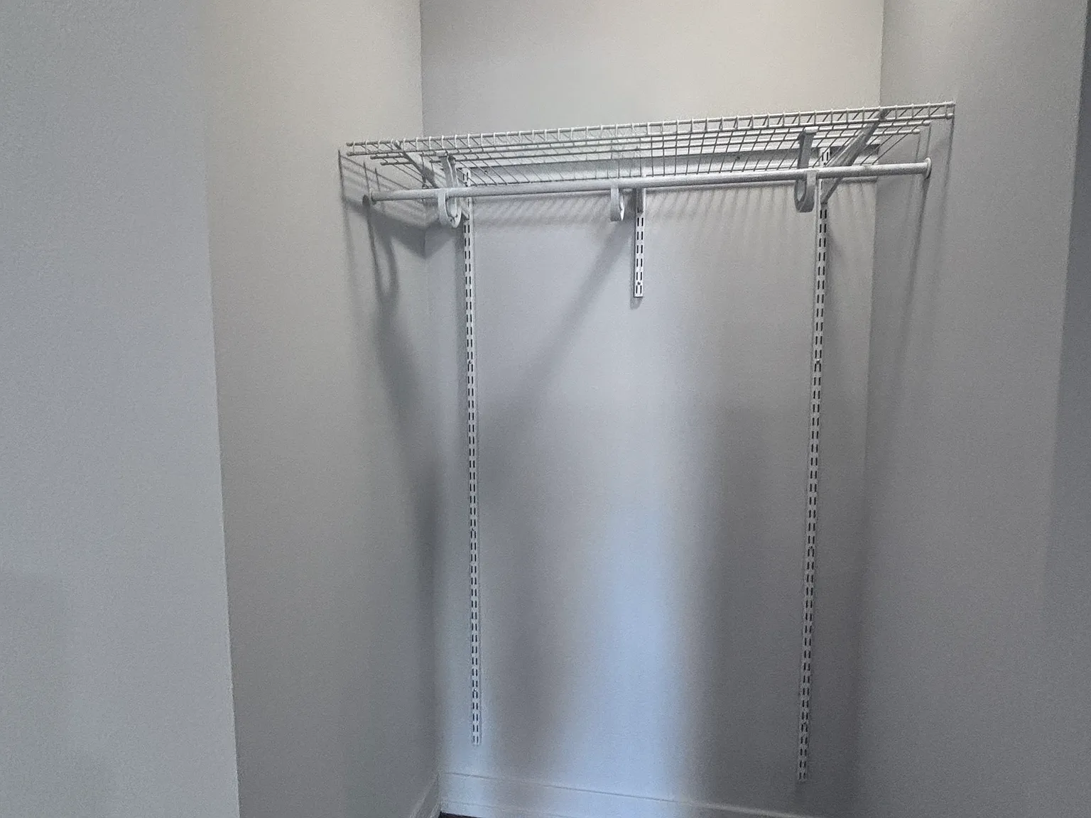 Studio, 1.0 bath, 400 sqft, $1,424 — Photo 4
