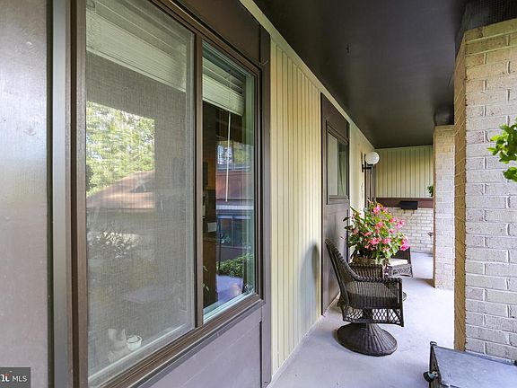 4th image of 19404 Faber Ct