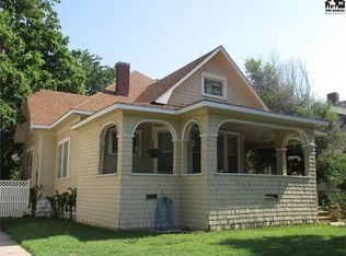 304 W 12th Ave, Hutchinson, KS 67501