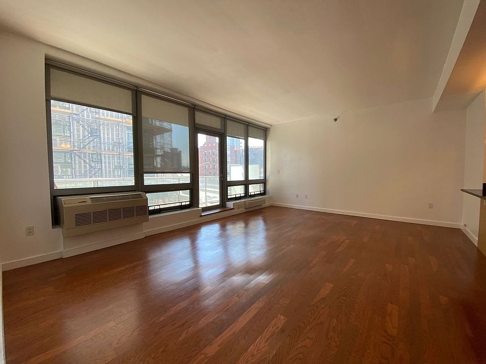 1st image of 48-15 11th St #3CX
